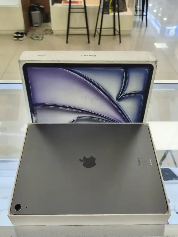 iPad air M2 13inchi iBox