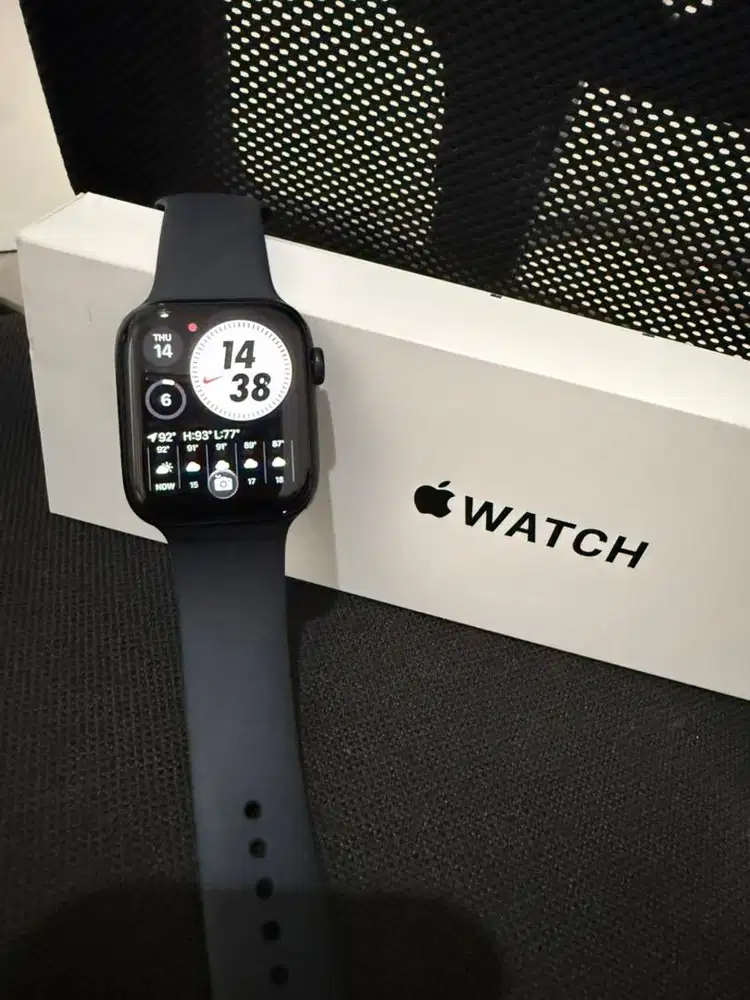Apple Watch SE 3 iBox