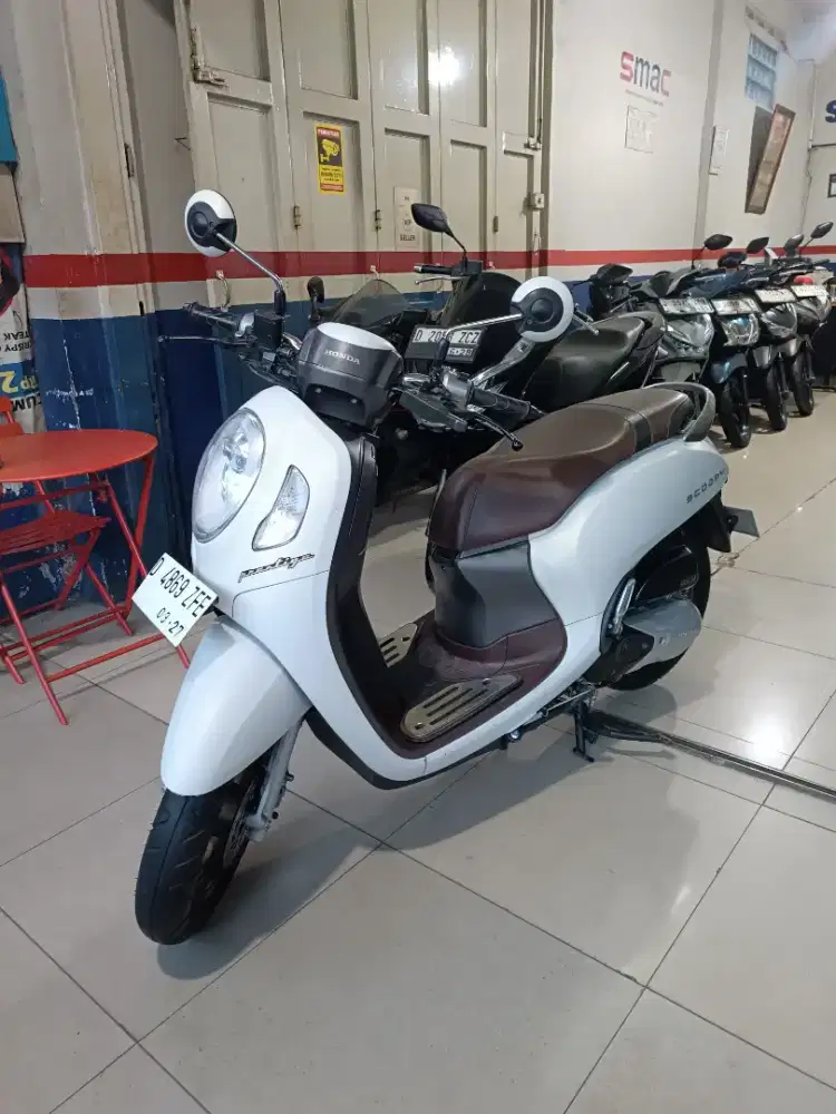 NEW HONDA SCOOPY PRESTIGE TAHUN 2022 MULUS