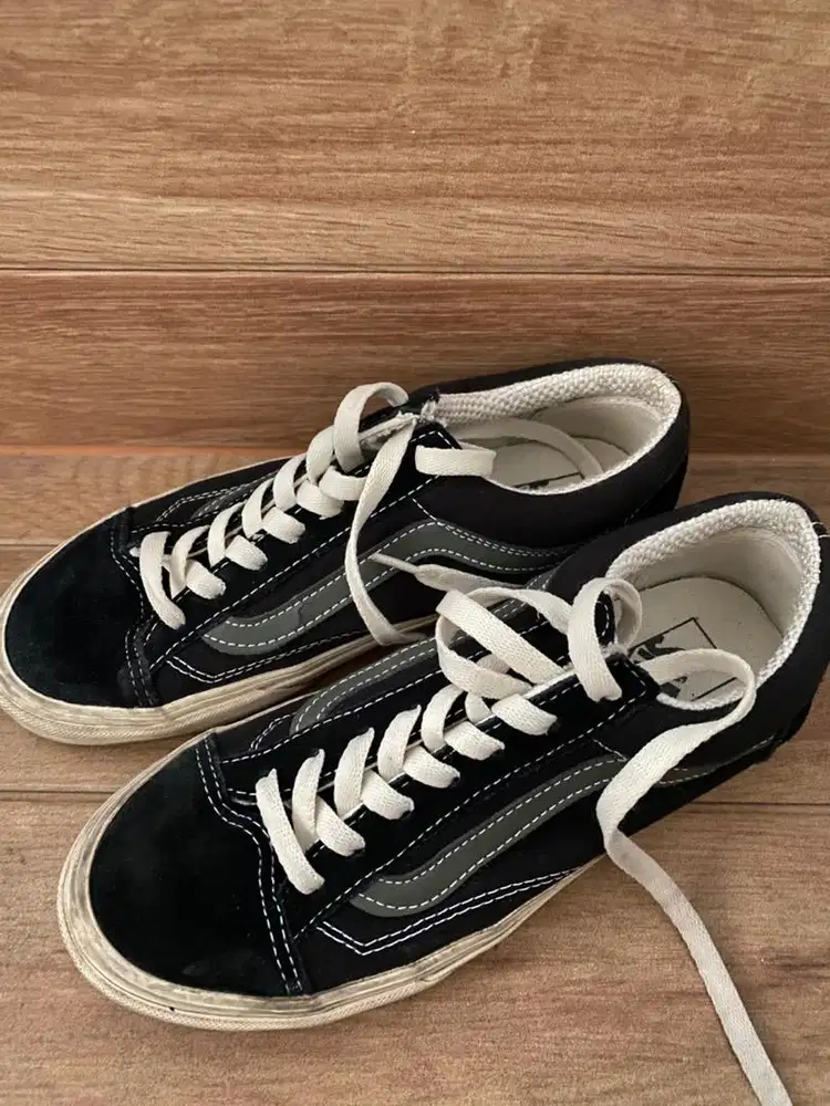 sepatu vans style 36 vintage black