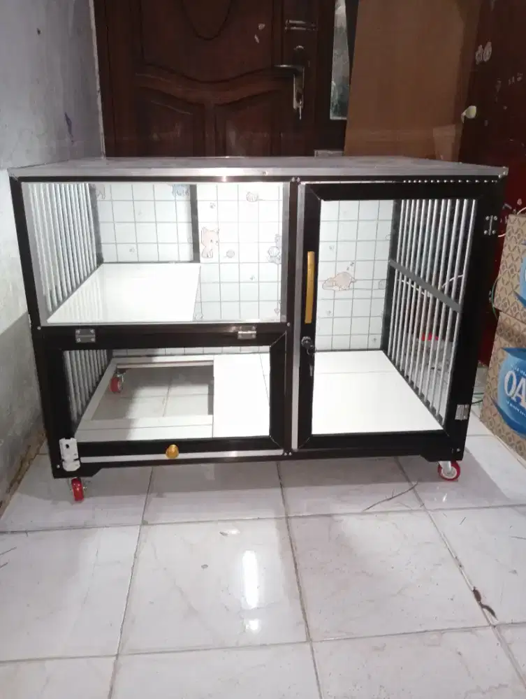 Kandang kucing alumunium