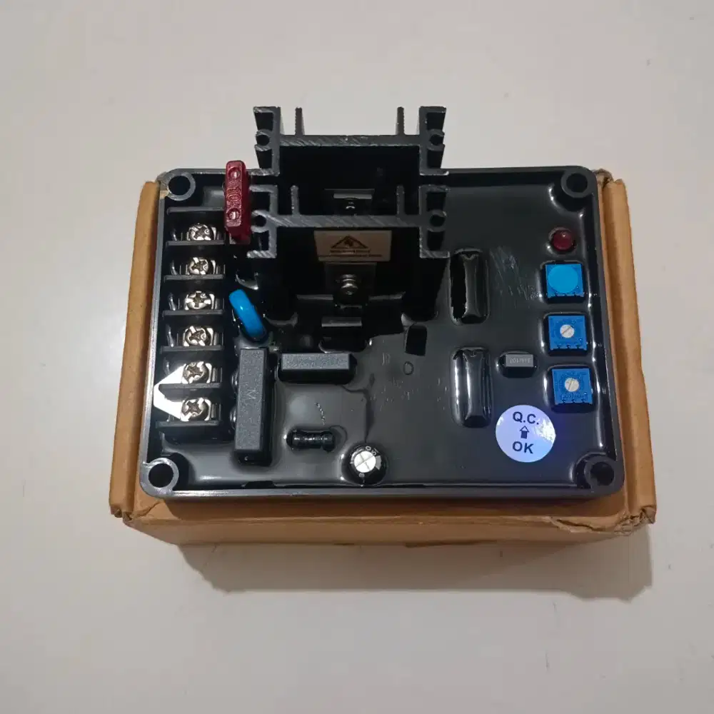 AVR (Automatic Voltage Regulator) Generator Universal GAVR-12A