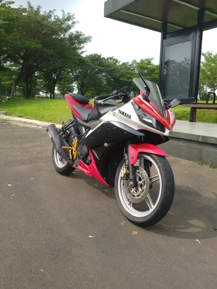 Yamaha R15 V2 2017 Plat B Depok