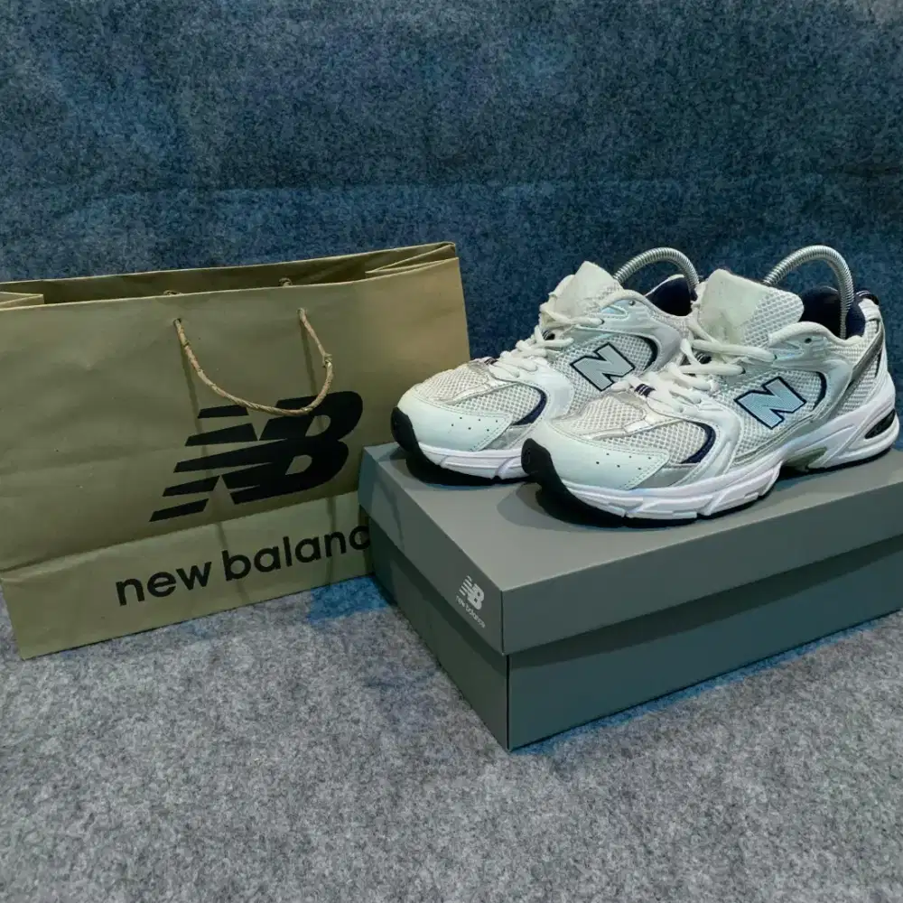 NEW BALANCE 530
