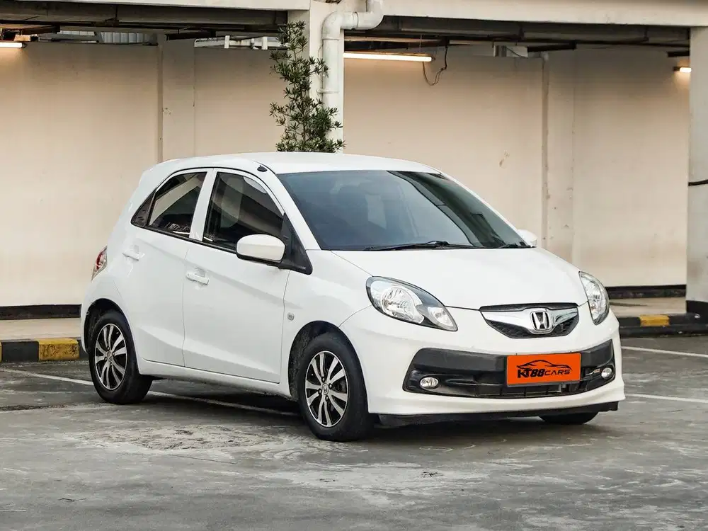 Honda Brio 1.2 E AT 2015 PUTIH