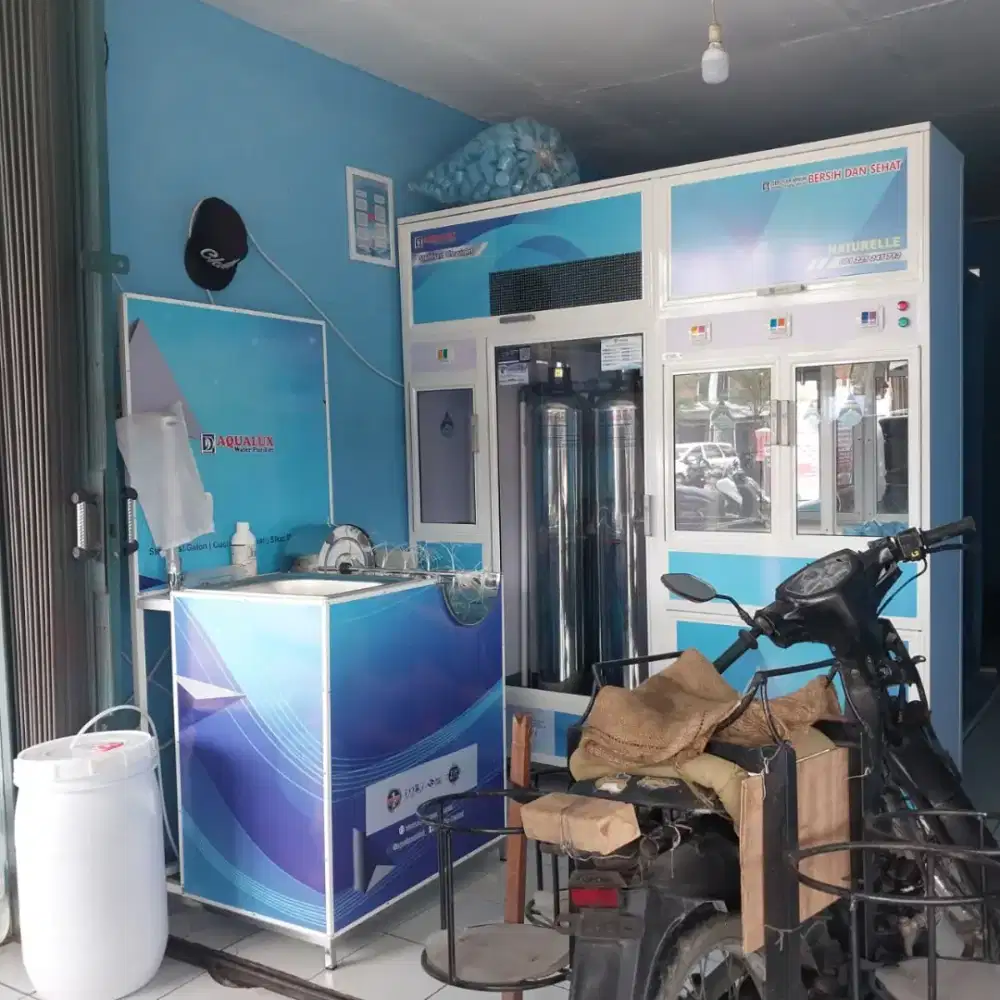 Mesin dan alat usaha isi ulang air minum AQUALUX