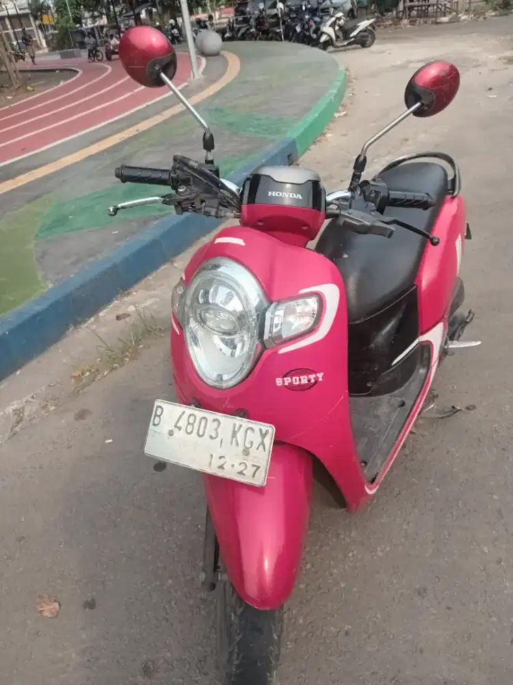 Honda Scoopy 2017 Ban Donat