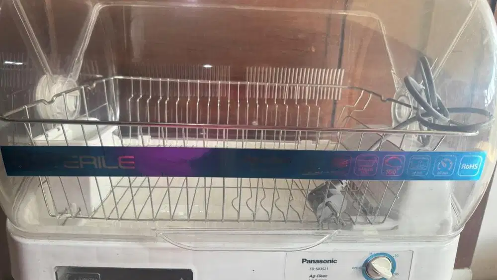 Panasonic sterilizer botol dan alat makan bayi