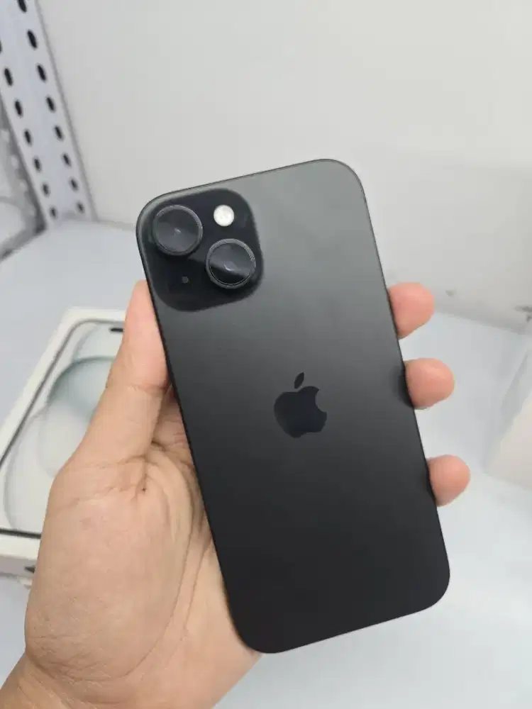 JUAL IPHONE 15 128GB IBOX BH 100% LIKE NEW (Garansi On )