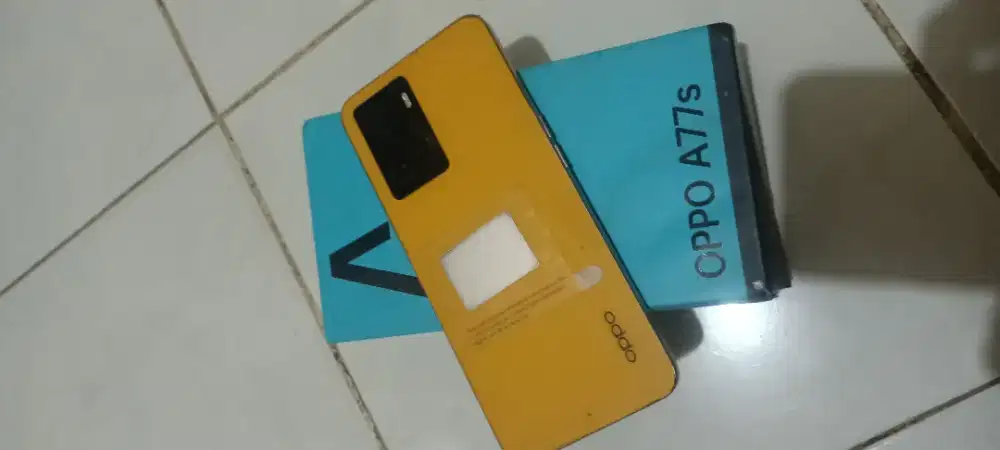 Di jual hp Oppo A77S lengkap ram 8 harga 1 juta nego minat telpon WA