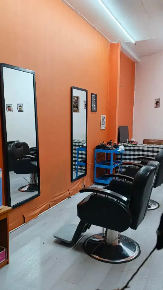 Di jual perlengkapan barber