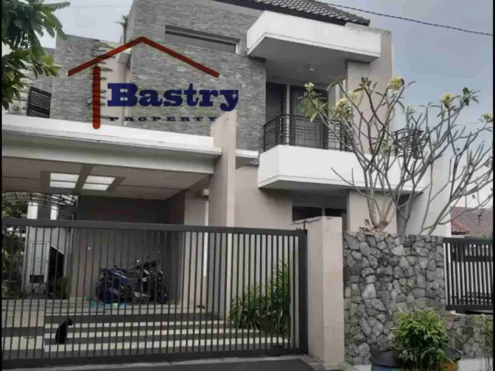 Rumah Griya Shanta Belakang HokBen Suhat