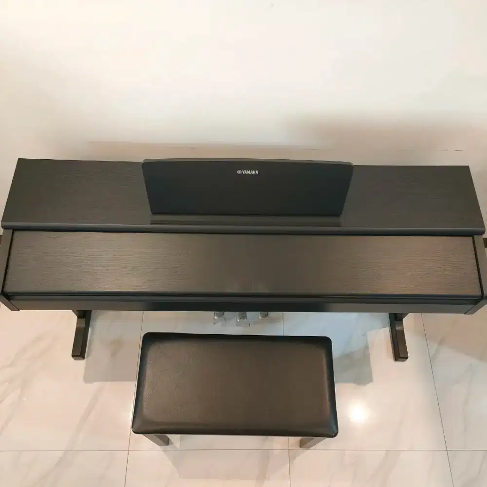 Yamaha ARIUS YDP - 144B - Tuts Hammer Action, Suara Natural & Elegan