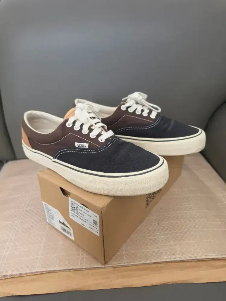 SEPATU SNEAKERS VANS ERA VR 3 HITAM COKLAT COMFY