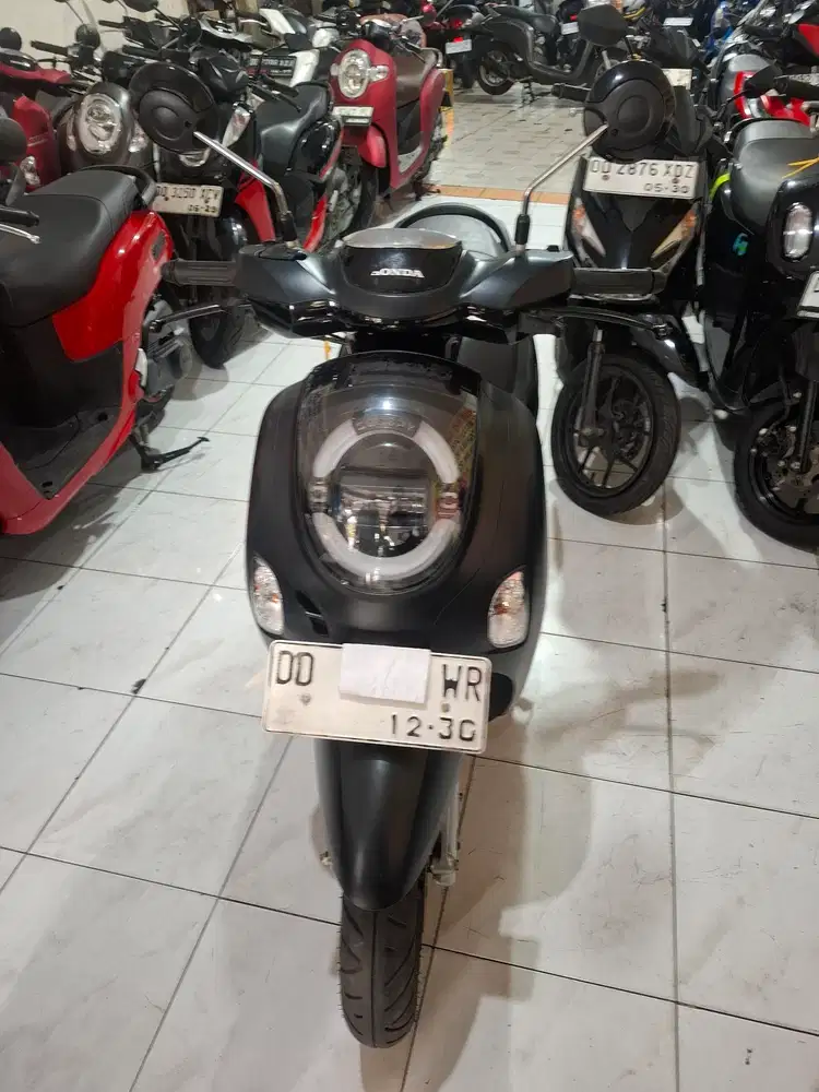 Honda Scoopy 110cc 2025 Hitam Keyless