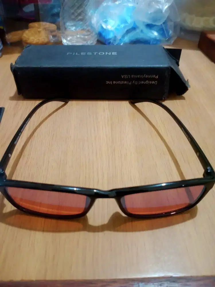 Kacamata buta warna TP012