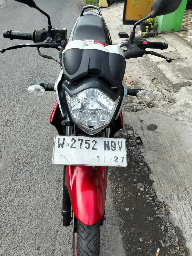 Yamaha Vixion thn2013 plat w Sidoarjo