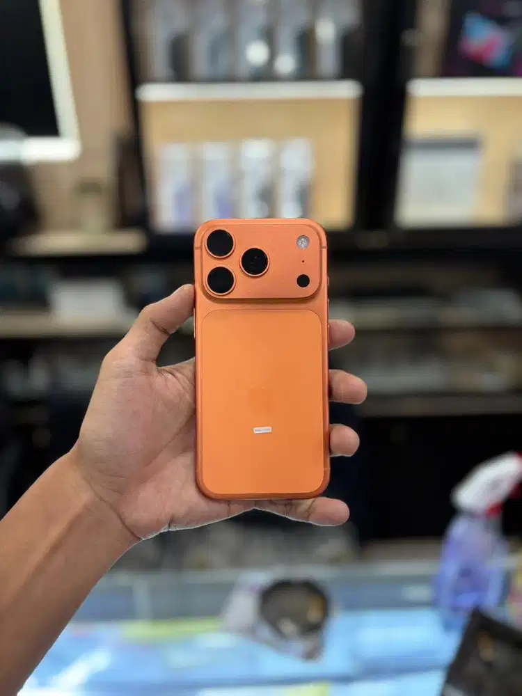 iPhone 17 Pro 256Gb Cosmic Orange