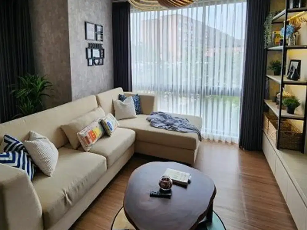 Disewa Apartment Lloyd Tower 3BR Uk135m² Furnished Mewah at Alam Sutra Tanggerang
