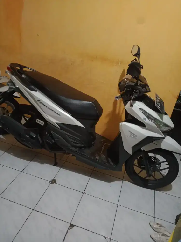 Vario Led Old 2016 125cc