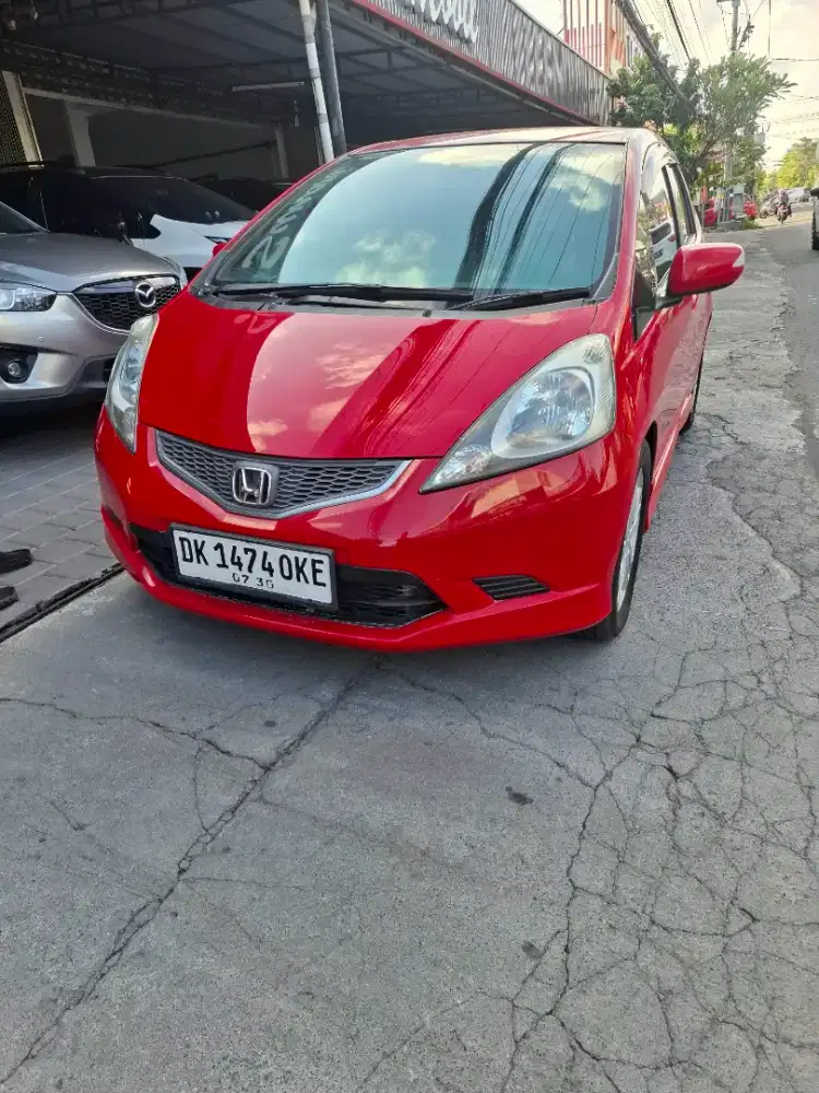 Jazz rs 2009 merah