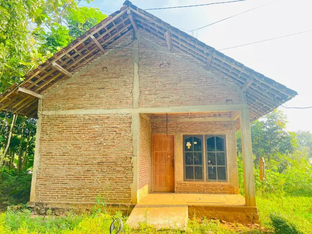 Rumah 175 Juta Udara Sejuk Karanganyar