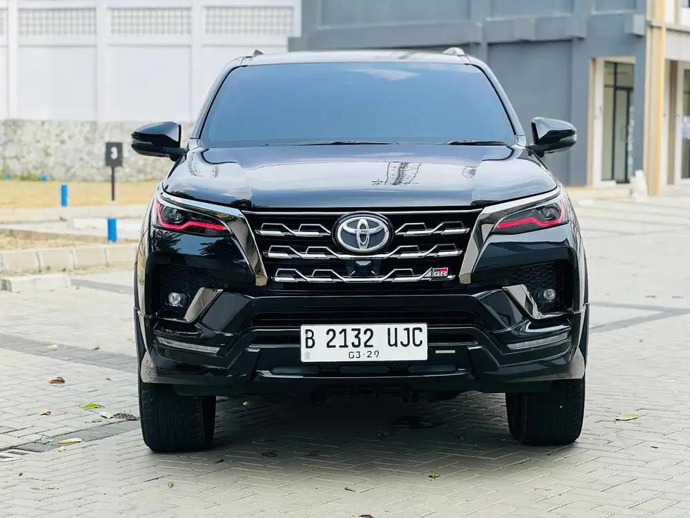 TDP49JT |FORTUNER 2.8 GR Sport Diesel AT Diesel 2024 Hitam 2025