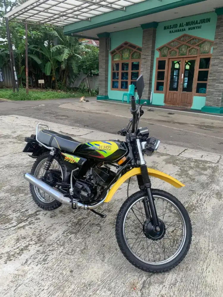 YAMAHA YT115 2003