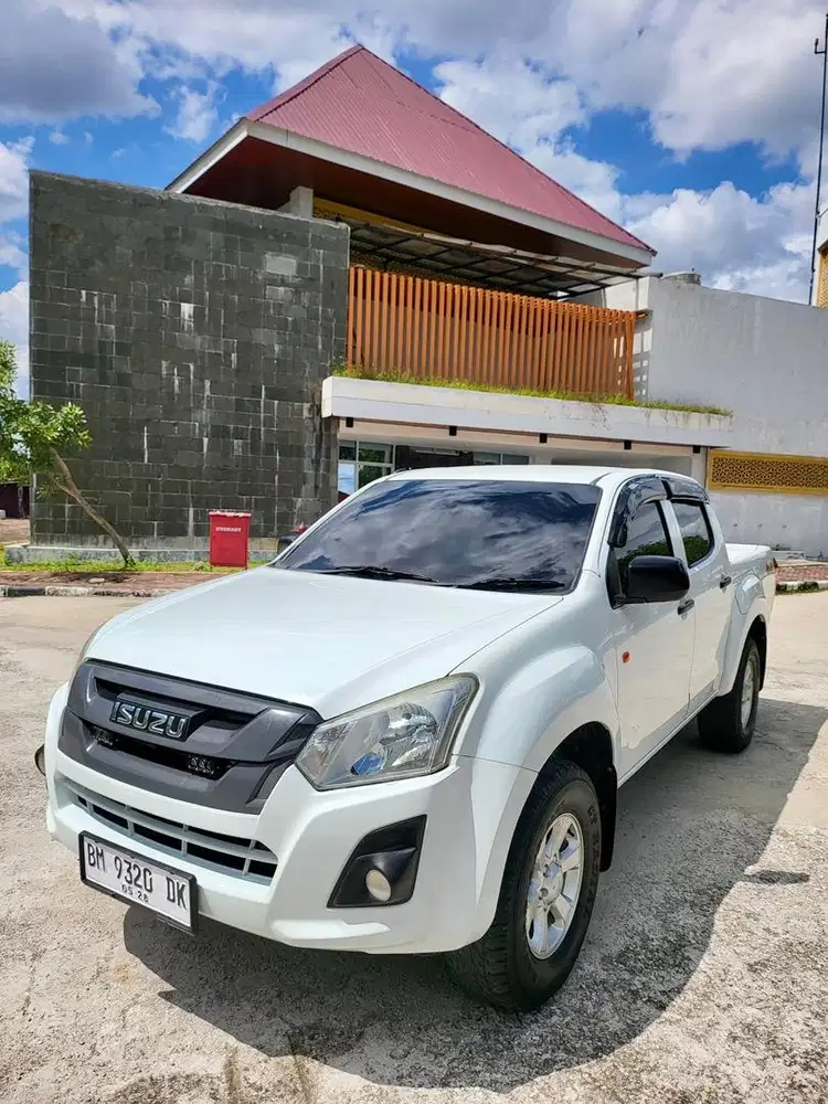 DIJUAL CEPAT PLAT BM KOTA ISTIMEWA TERAWAT ISUZU DMAX VGS 2018 4x4