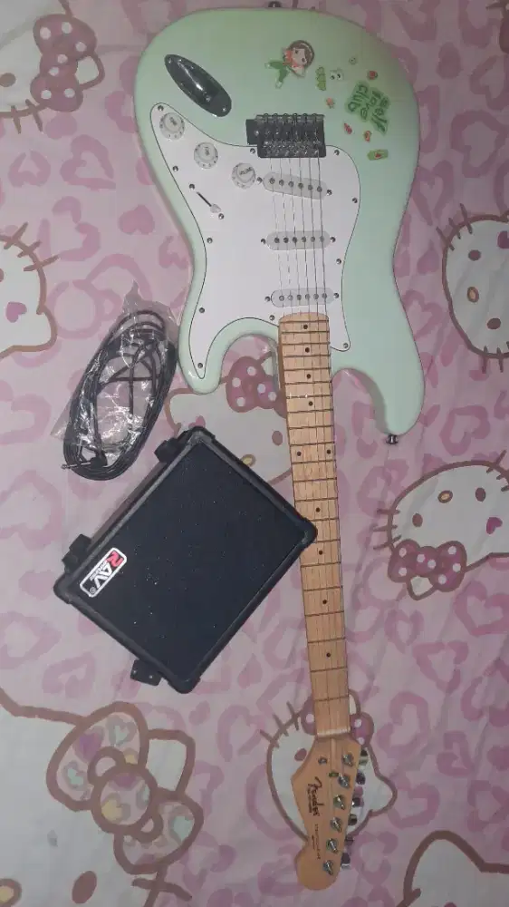 Gitar Elektrik Merk Fender Stratocaster
