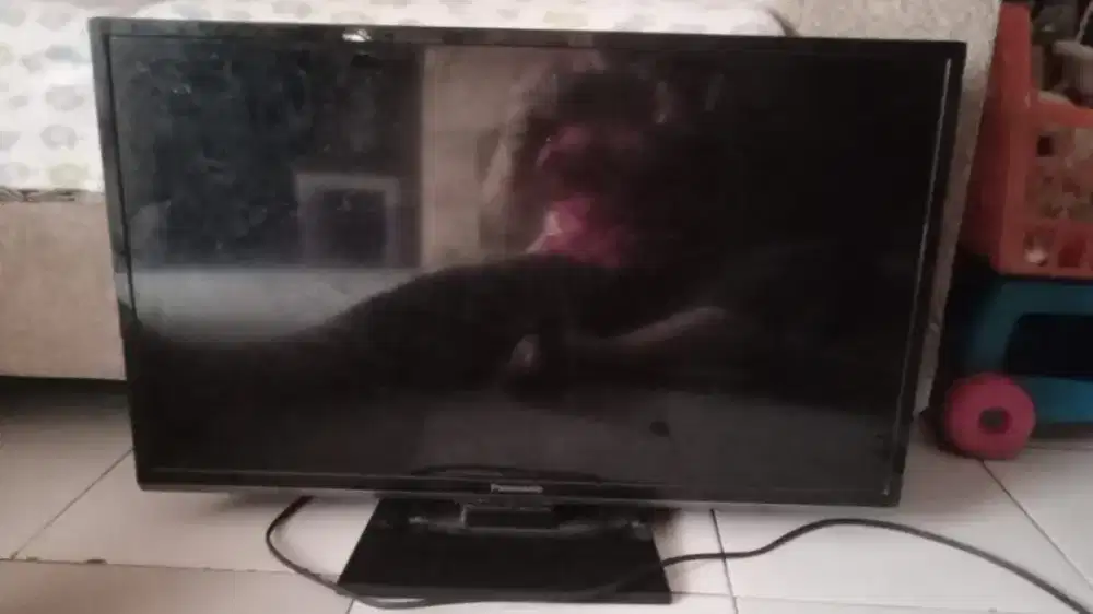 Jual aja TV led Panasonic 29 inchi