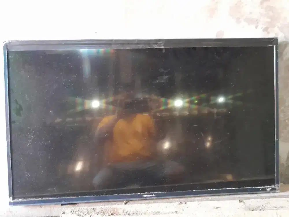 TV LCD 42 inch Panasonic