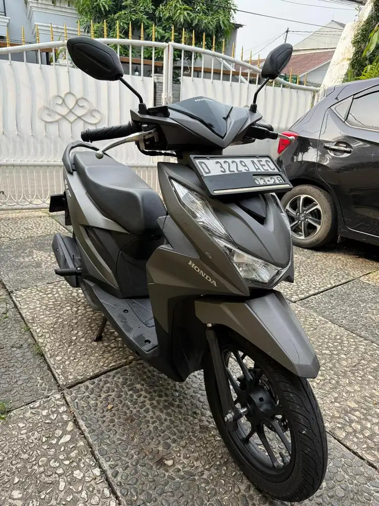 Jual Honda Beat Deluxe Tahun 2023 Pemakaian Pribadi