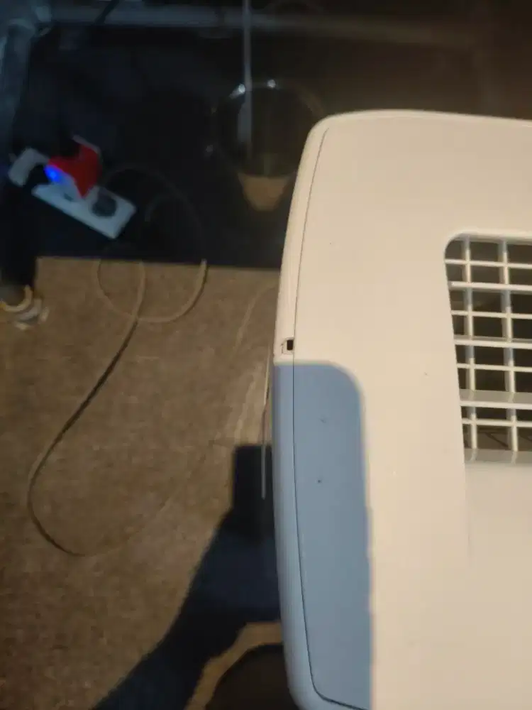 Air purifier Sharp FU-A80Y-W.