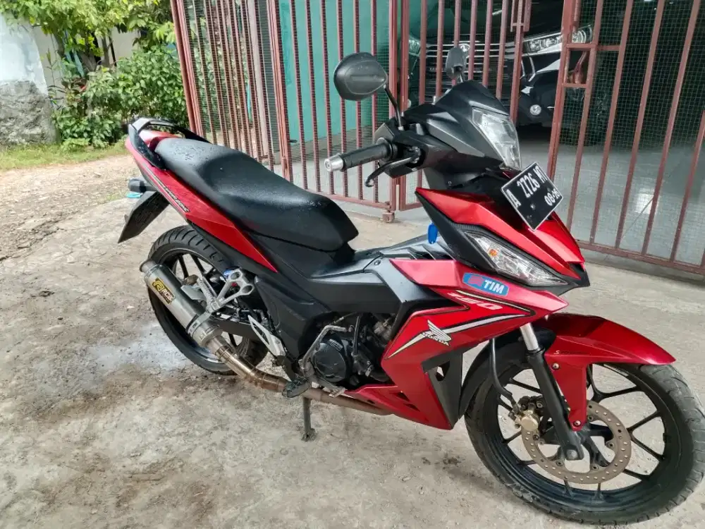 Honda supra gtr 150