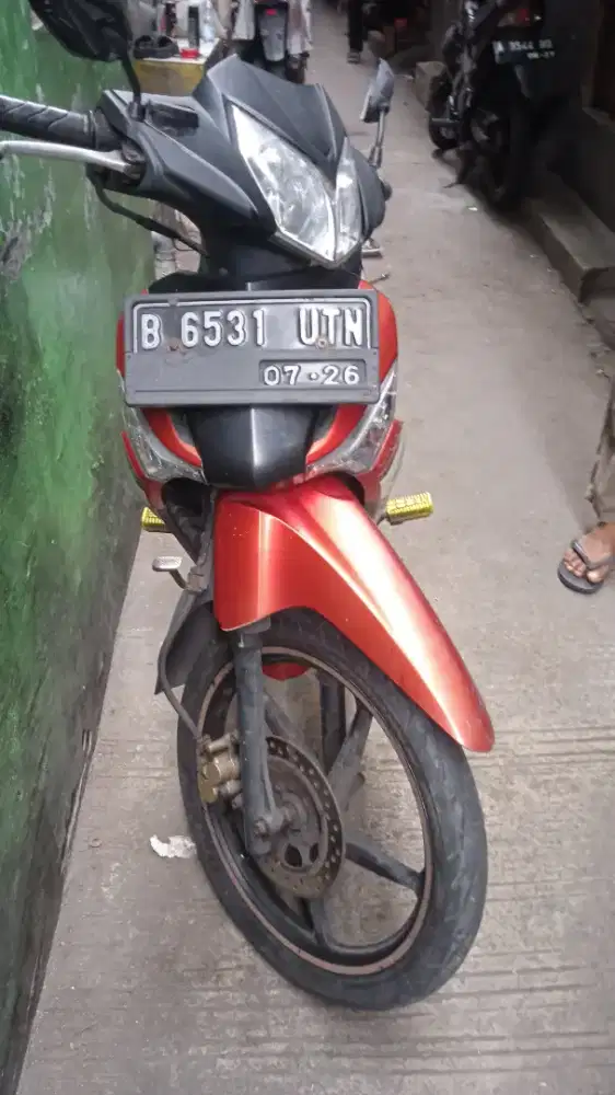 Honda supra x 125 karbu thn 2011