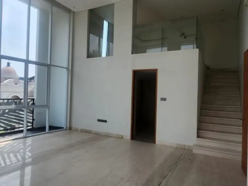 RUMAH MEWAH UK 13 X 20 CLUSTER FLORENCE PIK