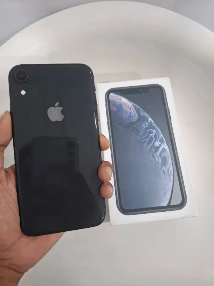 iPhone XR 128gb cukai hitam