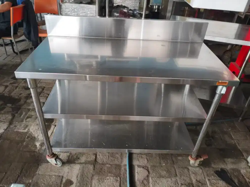 meja Stainless 3s backpass 120 x 60 x 85