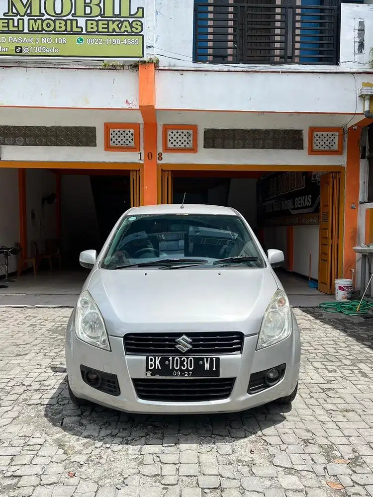 Suzuki Splash 2011 Bensin