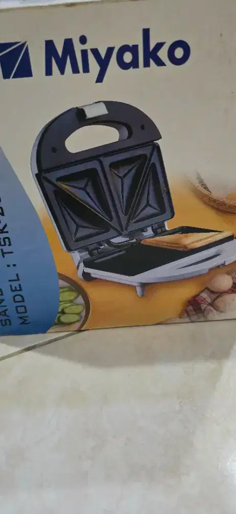 Miyako sandwich toaster TSK258