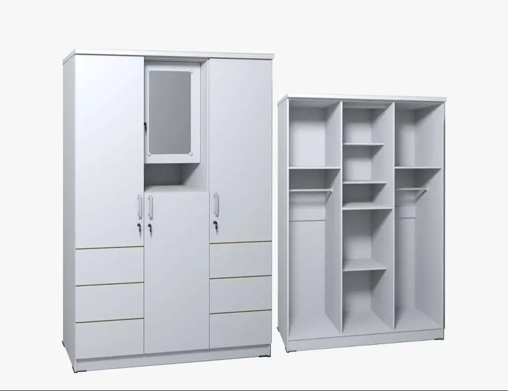 LEMARI PAKAIAN 3 PINTU 1/2 T KARIN