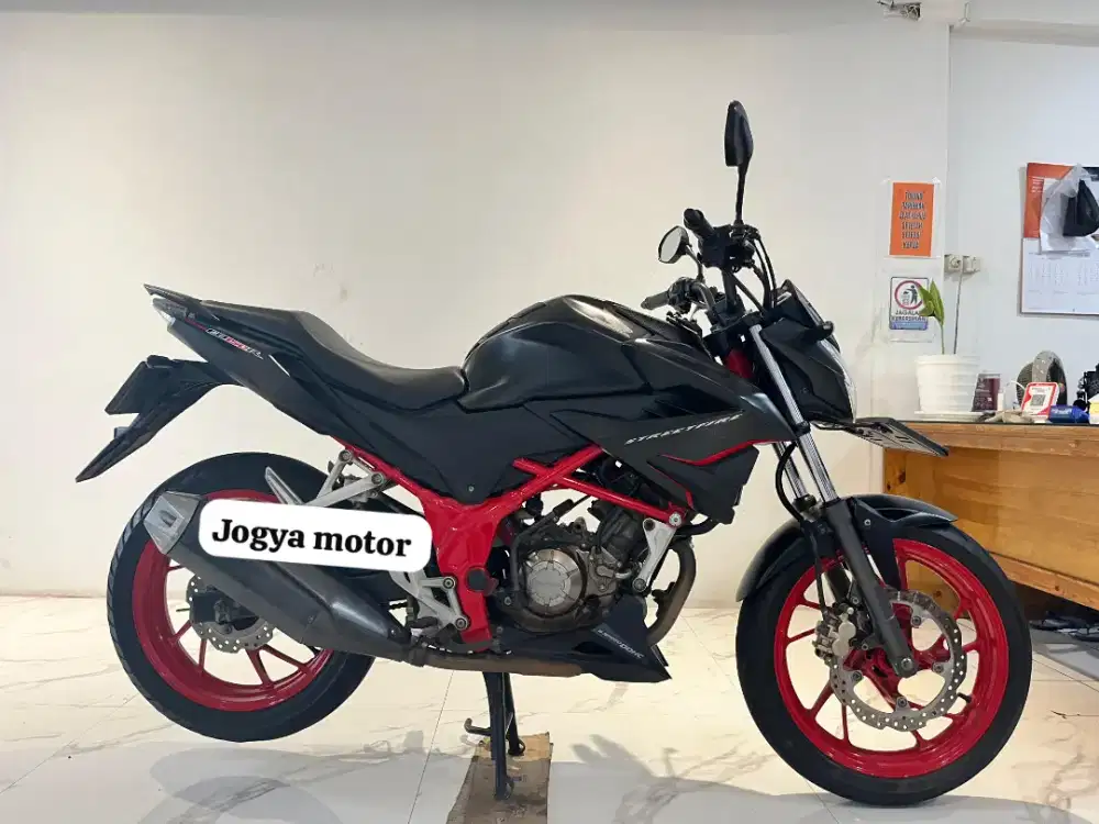 3 - CB 150 R 2019