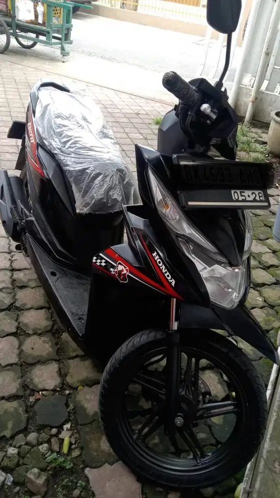 Honda Beat A/T tahun pembuatan 2018