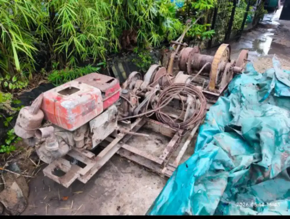 Jual lif masih bagus. Untuk mesin perlu di perbaiki.