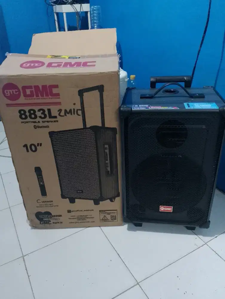 Speker GMC mic 2