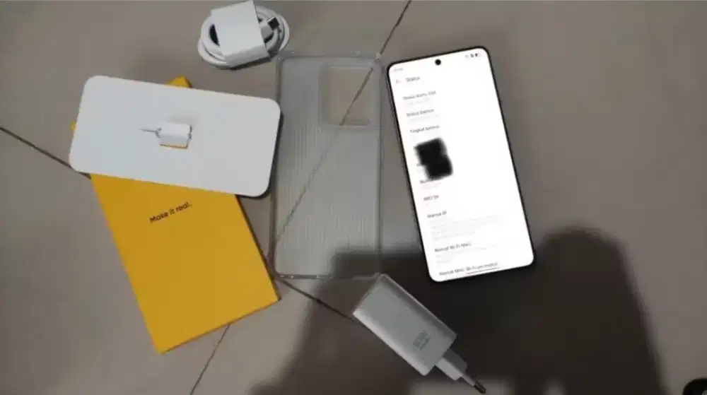 realme 15 pro 5g flowing silver