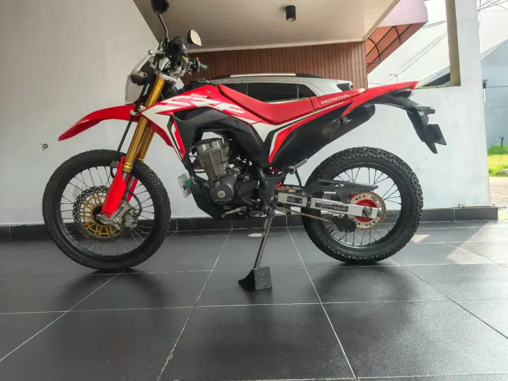 Honda CRF150L 2018 Siap Pakai Surat Lengkap