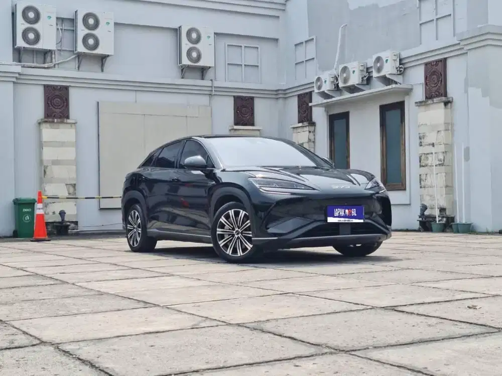 BYD Sealion 7 Premium 0.0 AT Listrik 2025 Hitam KM 5RB
