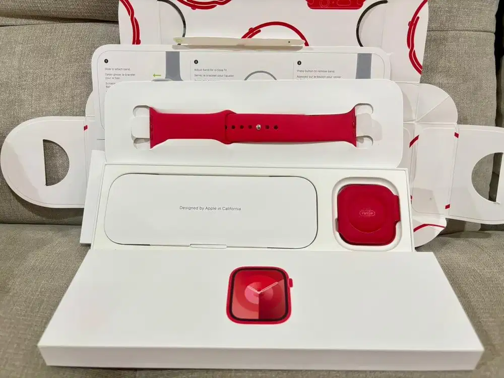 Dijual Apple Watch Series 9 GPS – (PRODUCT) RED